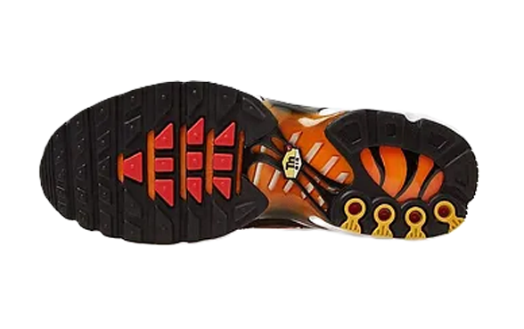 NIKE Air Max Plus TXT TN Tiger